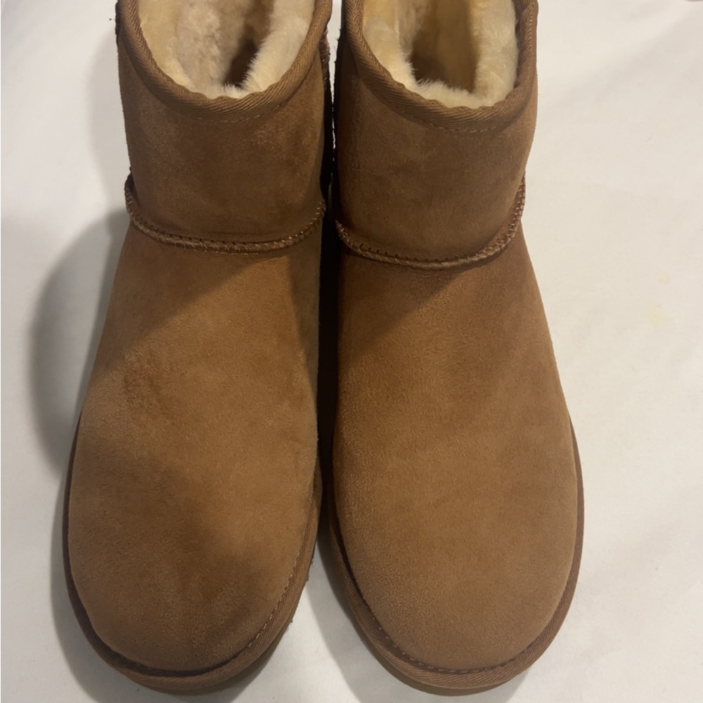 UGG Classic Mini II Boots in Tan